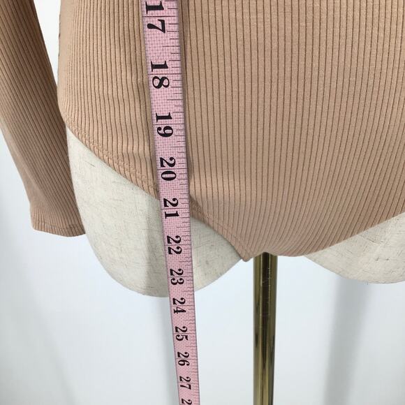LULU'S SZ S Beige Casual Love Ribbed Surplice Neck Long Sleeve Bodysuit NEW b149 - Picture 5 of 8